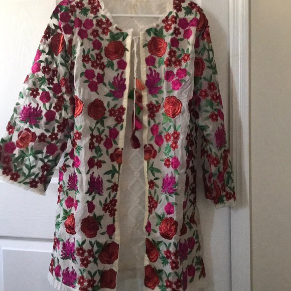 Gorgeous 2 piece embroidered overcoat - Picture 1 of 4